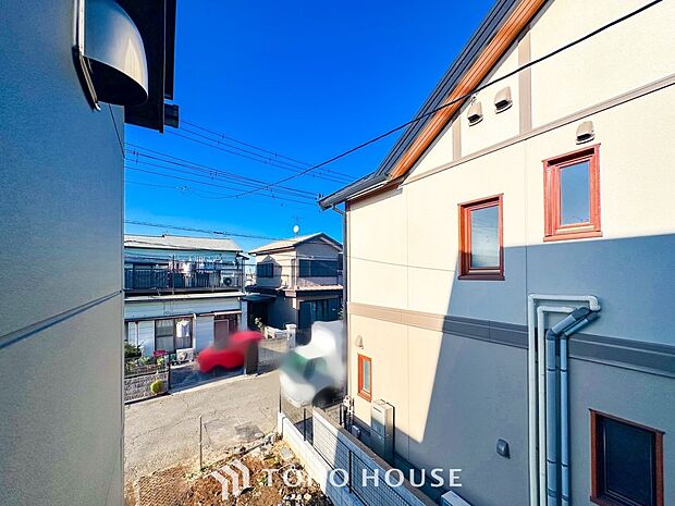 開放的で気持ちの良い眺望と青い空を満喫できます。