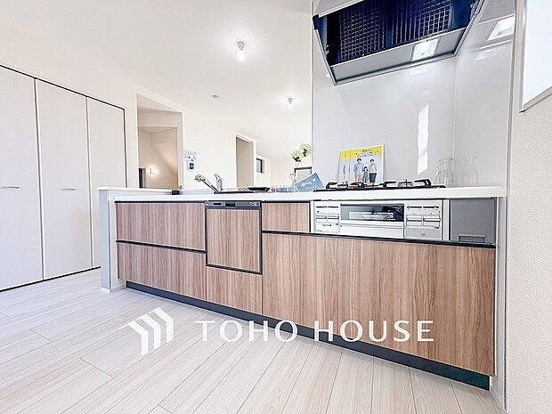 家族の健康を支えるキッチン。毎日使う場所だから気持よく使えて、居心地の良い空間に。