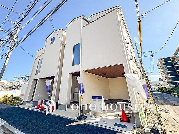 表現された空間は豊かな光と風を纏い、暮らしの時間を豊かにしてくれます。