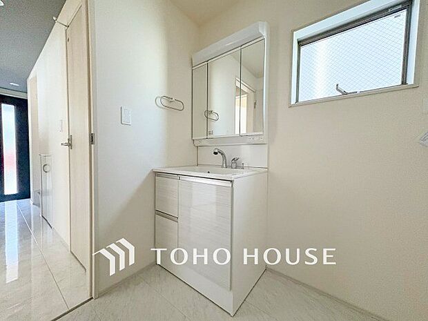 洗面台・洗面所ご家族の1日が始まり、1日の終わりを締めくくる洗面空間。