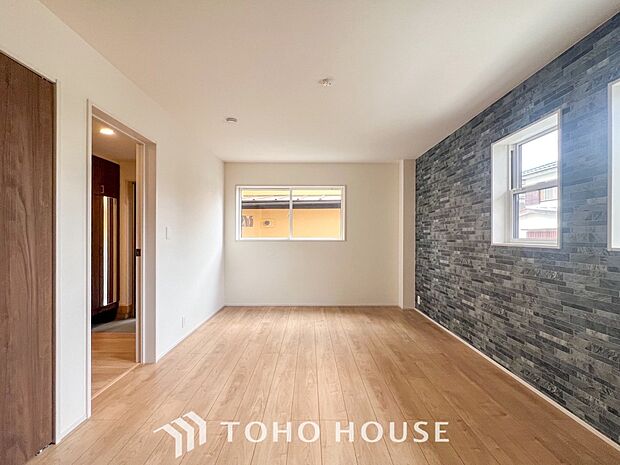 1日の疲れを癒し、心地よく寛げるようゆったりとした広さを確保しています。