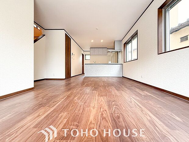 ご家族やお客様との時間など、多くの時を刻む空間。何気なく過ぎる時でさえも上質なひと時に。