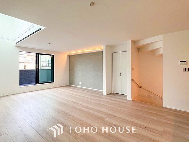 ご家族やお客様との時間など、多くの時を刻む空間。何気なく過ぎる時でさえも上質なひと時に。