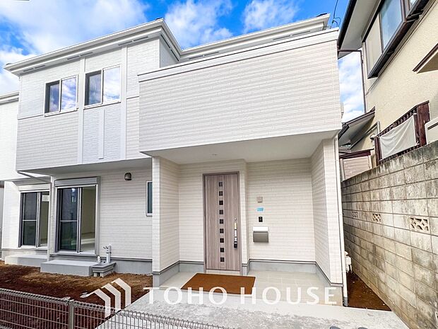 時間のゆとりと空間、爽やかな陽光がもたらす光と風を贅沢なまでに感じる暮らしが始まります。