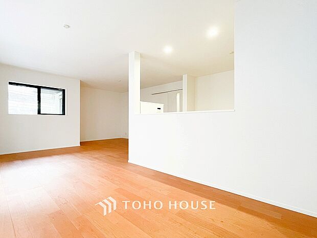 美味しいお料理も楽しいお喋りもキッチンを中心に広がります。