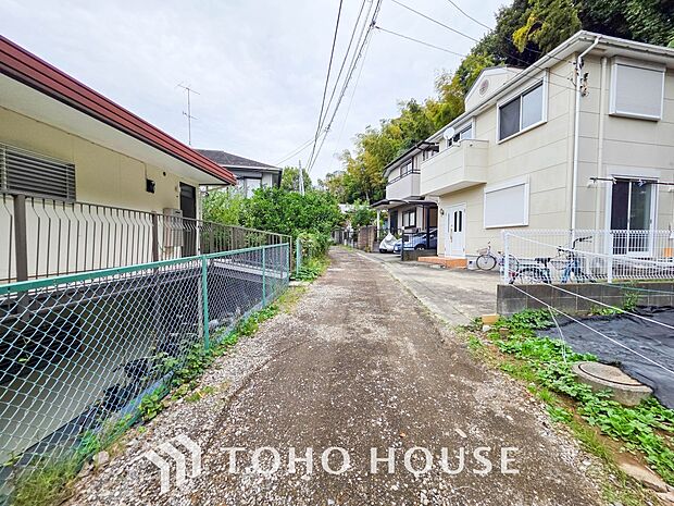 忙しく過ぎゆく日常を置き去るほど、ゆったりした時間が流れる住環境。