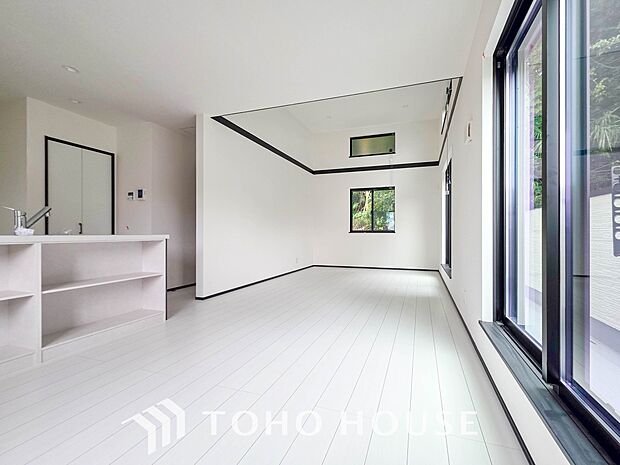 ここにはみんなが集い、食事と楽しい会話が始まるスペース。