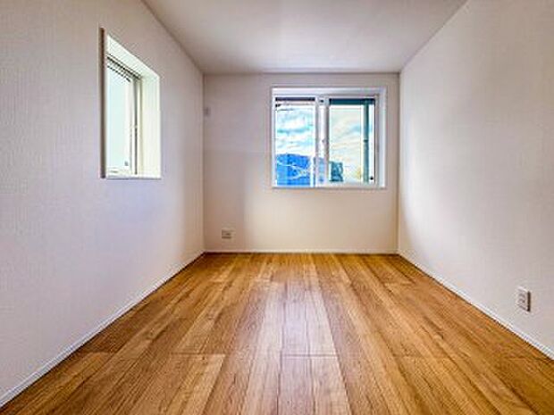 環境の良い場所にセンス良く暮らしたい、こだわりの室内には至福のシーンが繰り広げられます。