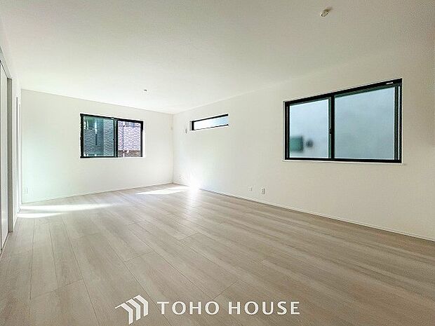 ご家族やお客様との時間など、多くの時を刻む空間。何気なく過ぎる時でさえも上質なひと時に。