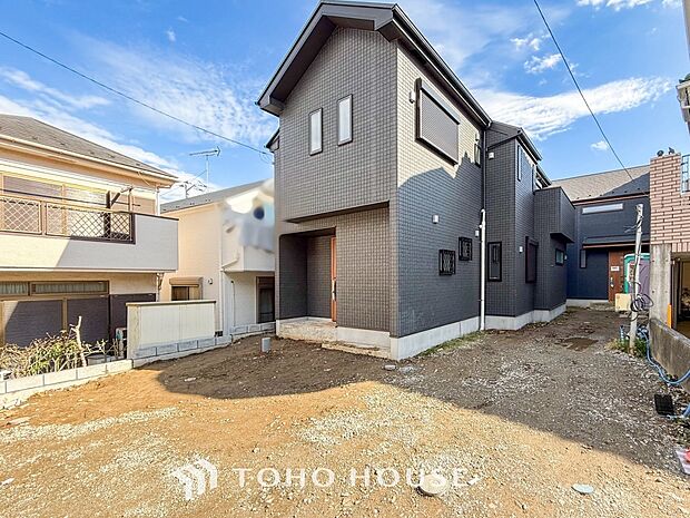 カースペースもゆとりある空間を保っています。