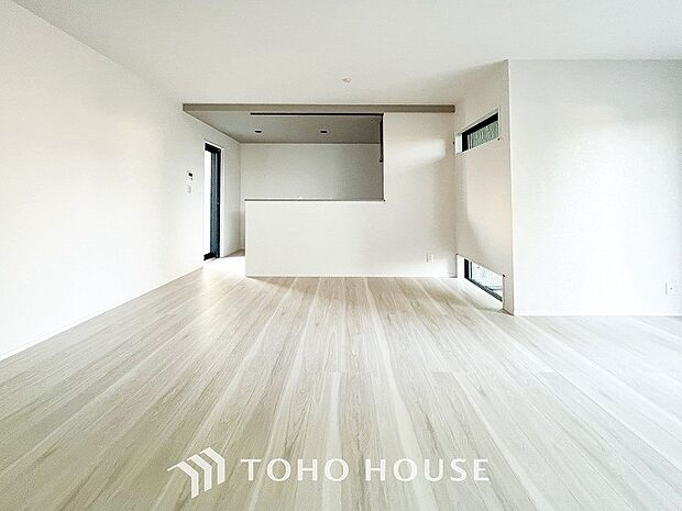 美味しいお料理も楽しいお喋りもキッチンを中心に広がります。