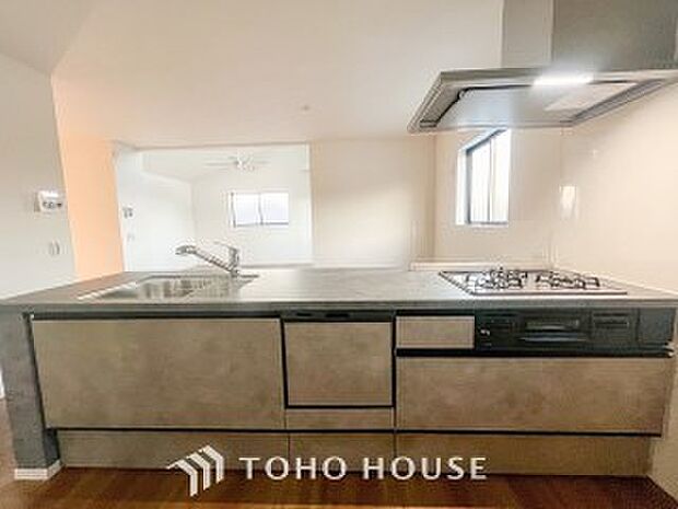 家族の健康を支えるキッチン。毎日使う場所だから気持よく使えて、居心地の良い空間に。