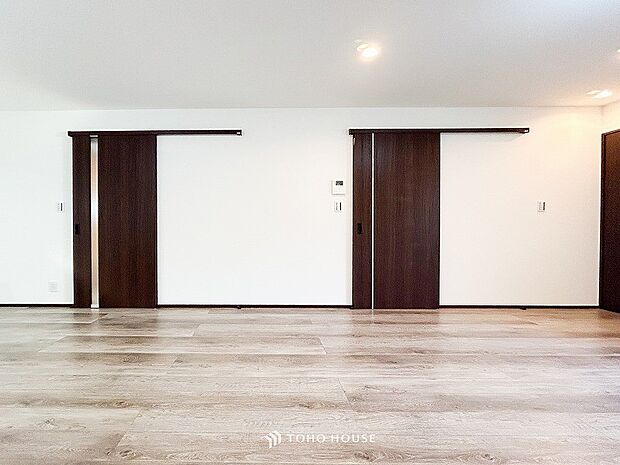 空気感という居心地の良いＢＧＭは、暮らしのステージを彩り、心のやすらぎと満足感を与えてくれます。