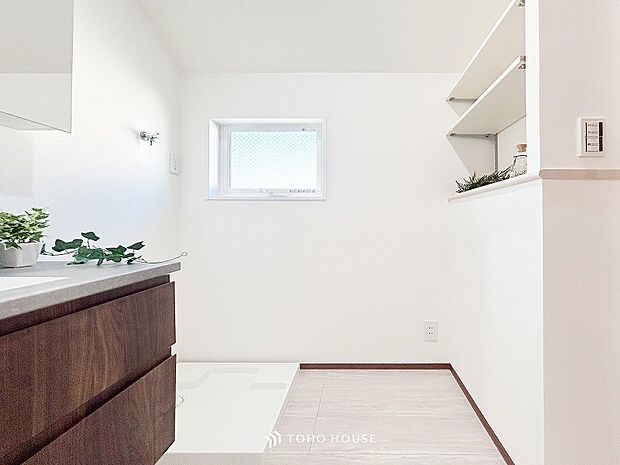 ご家族の1日が始まり、1日の終わりを締めくくる洗面空間。