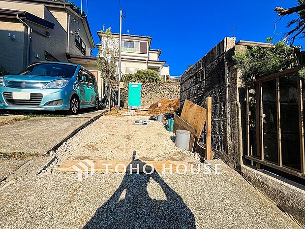 カースペースもゆとりある空間を保っています。