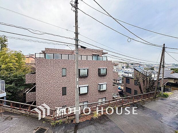 開放的で気持ちの良い眺望と青い空を満喫できます。