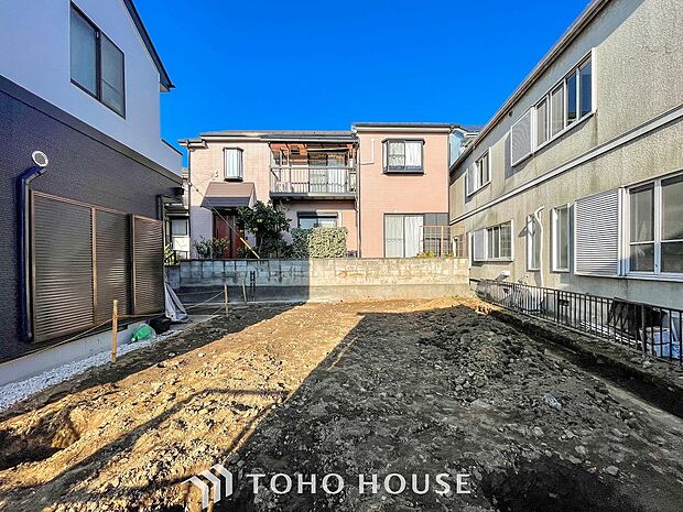 表現された空間は豊かな光と風を纏い、暮らしの時間を豊かにしてくれます。