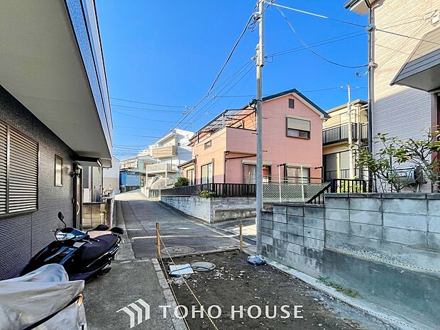 開放的で気持ちの良い眺望と青い空を満喫できます。