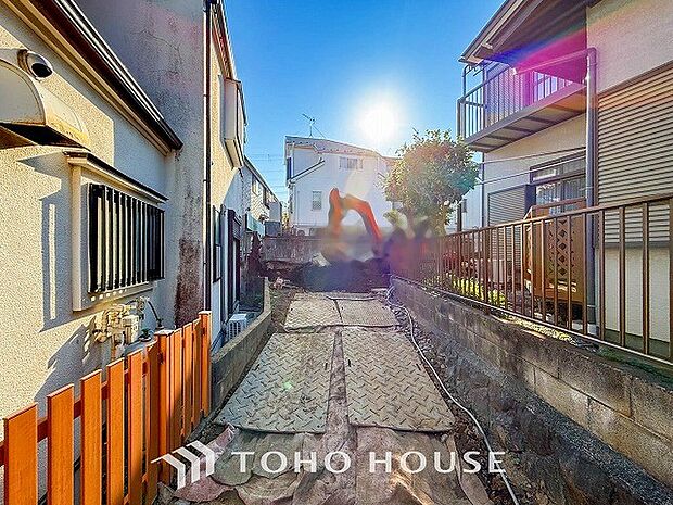 閑静な住宅地で小さなお子様がいるご家族にも安心な住環境が魅力です。