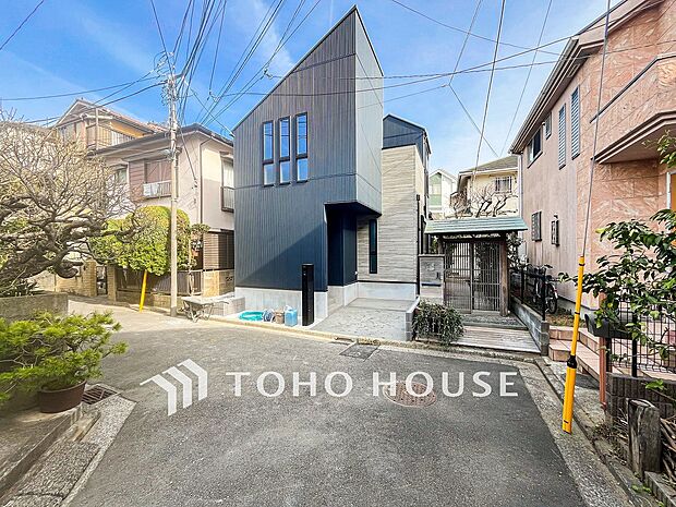 カースペースもゆとりある空間を保っています。