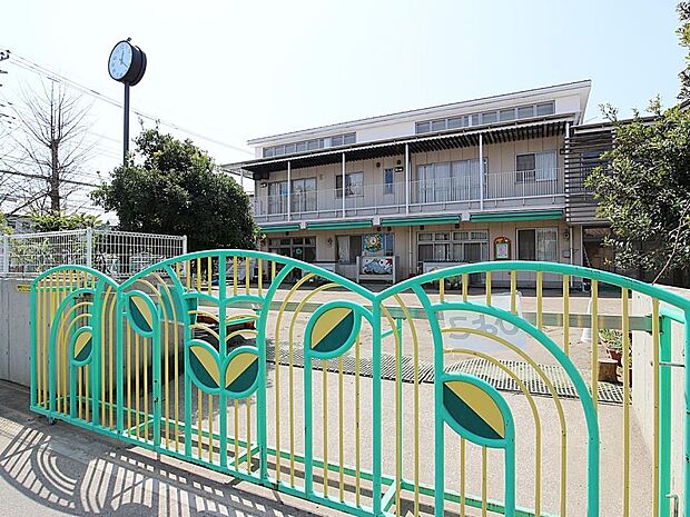 未就園児に向けてイベント教室を開催したり、園庭を開放したりしています。