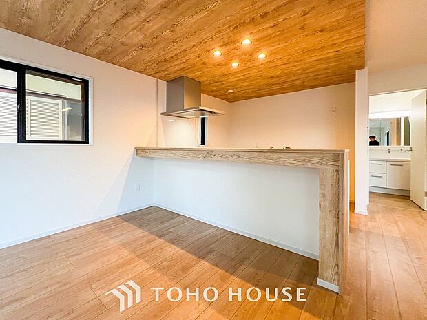 家は、ただ生活する場ではなく、暮らしを愉しく、快適にする場所。家族の会話も弾む空間に。