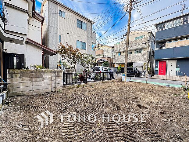 現地土地写真『快適』は「家」と「街」と「環境」が調和した時に訪れるだと改めて感じさせてくれます。