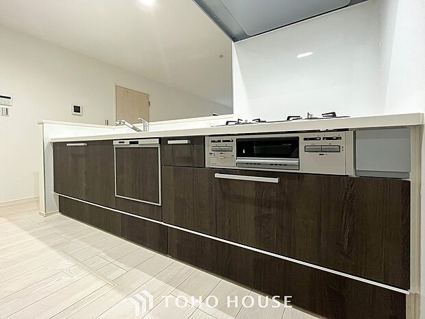 家族の健康を支えるキッチン。毎日使う場所だから気持よく使えて、居心地の良い空間に。