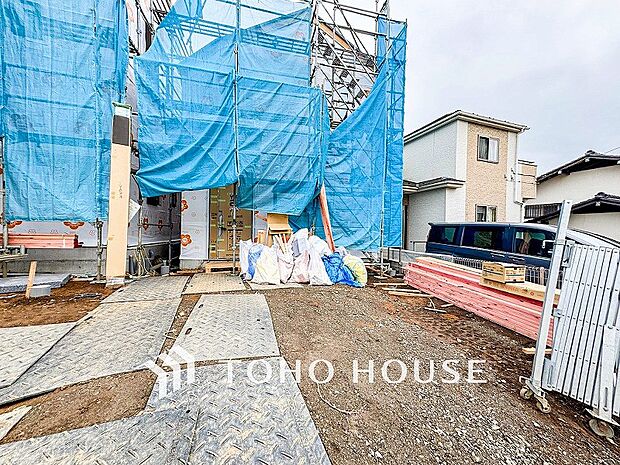 敷地内に駐車スペースがあると、日々の暮らしのをスムーズに運ぶ事が出来ます。