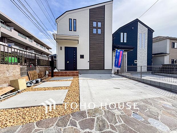 カースペースもゆとりある空間を保っています。