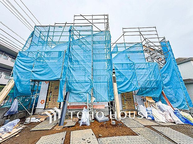 表現された空間は豊かな光と風を纏い、暮らしの時間を豊かにしてくれます。