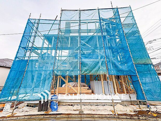 表現された空間は豊かな光と風を纏い、暮らしの時間を豊かにしてくれます。