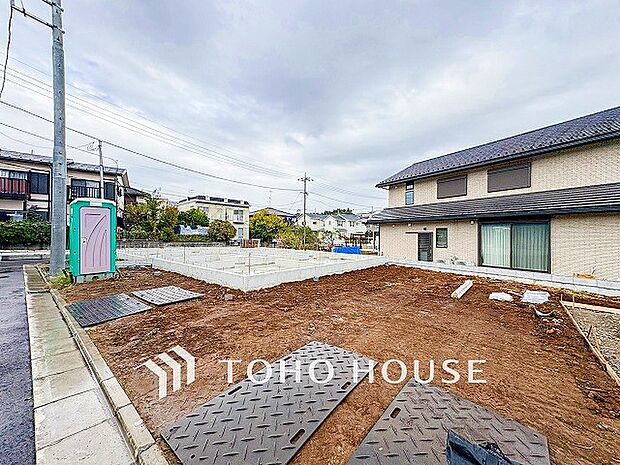 カースペースもゆとりある空間を保っています。