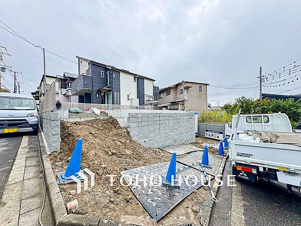 表現された空間は豊かな光と風を纏い、暮らしの時間を豊かにしてくれます。