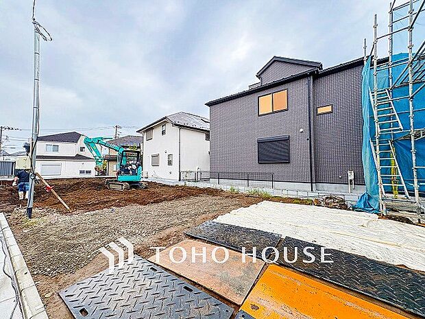 閑静な住宅街の陽当りに恵まれた土地で、寛ぎに満ちた生活を。