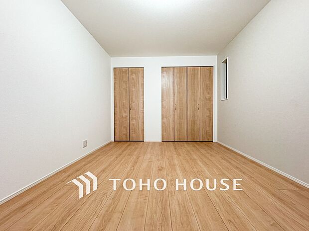 収納スペースもあり、生活しやすい居住スペースです。