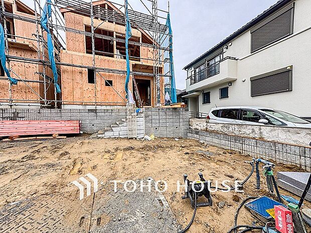 カースペースもゆとりある空間を保っています。