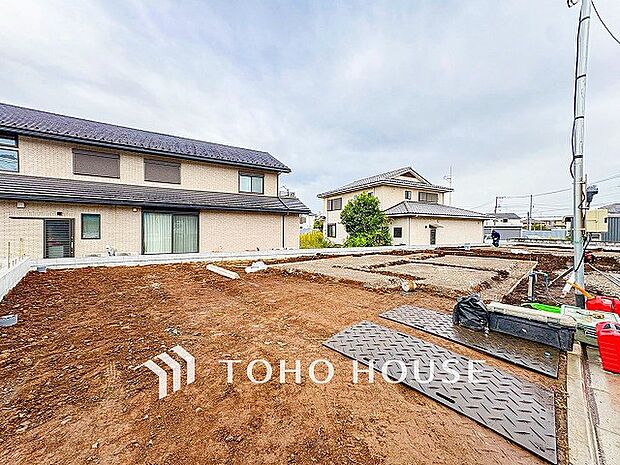 緑豊かな閑静な住宅地は子育て家族にもぴったりの環境です。