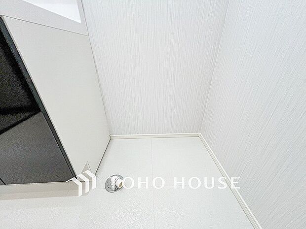 清潔感のあるカラーで統一されたランドリースペース。気持ちの良い空間で家事もはかどります。