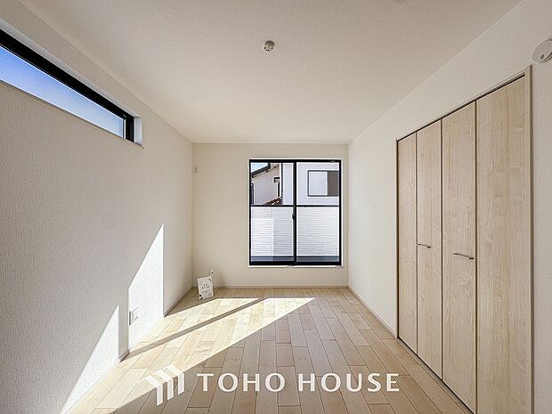 収納スペースもあり、生活しやすい居住スペースです。