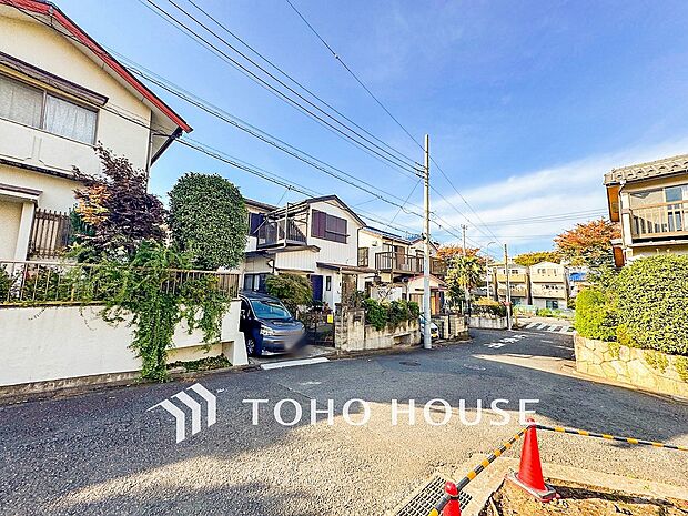 開放的で気持ちの良い眺望と青い空を満喫できます。