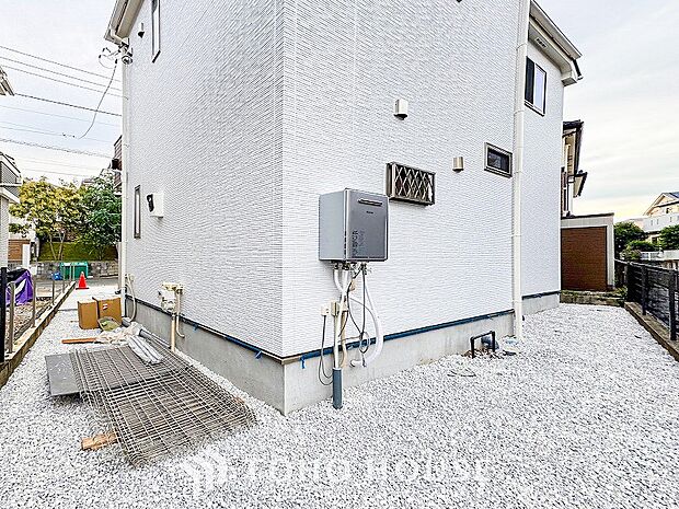 毎日の暮らしの中に癒しを与えてくれるお庭スペース。