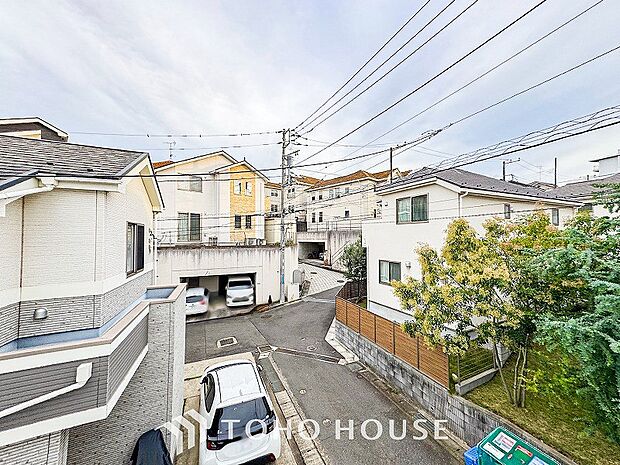 開放的で気持ちの良い眺望と青い空を満喫できます。