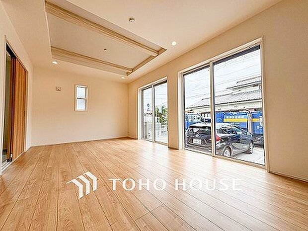 落ち着いた雰囲気に包まれた伸びやかな空間で、ゆったりと家族団らんの時間を過ごせます。