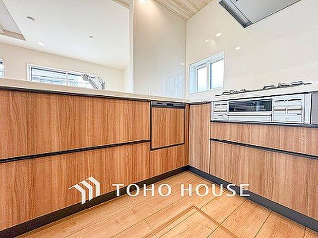 家族の健康を支えるキッチン。毎日使う場所だから気持よく使えて、居心地の良い空間に。