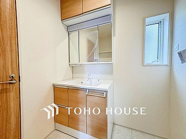 洗面台・洗面所ご家族の1日が始まり、1日の終わりを締めくくる洗面空間。