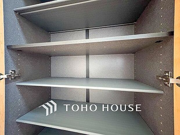 シューズボックス完備でたくさんの靴もしっかり収納できます。