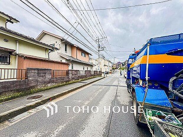 忙しく過ぎゆく日常を置き去るほど、ゆったりした時間が流れる住環境。