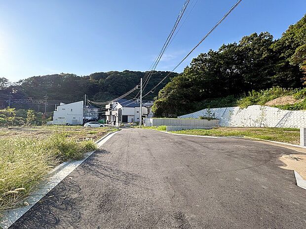 忙しく過ぎゆく日常を置き去るほど、ゆったりした時間が流れる住環境。