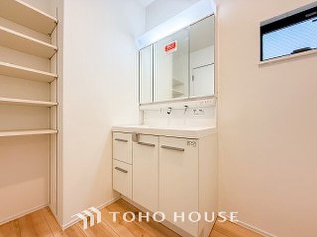 洗面台・洗面所ご家族の1日が始まり、1日の終わりを締めくくる洗面空間。